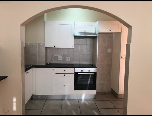 3 BEDROOM APARTMENT RENTED IN ZONNEBLOEM